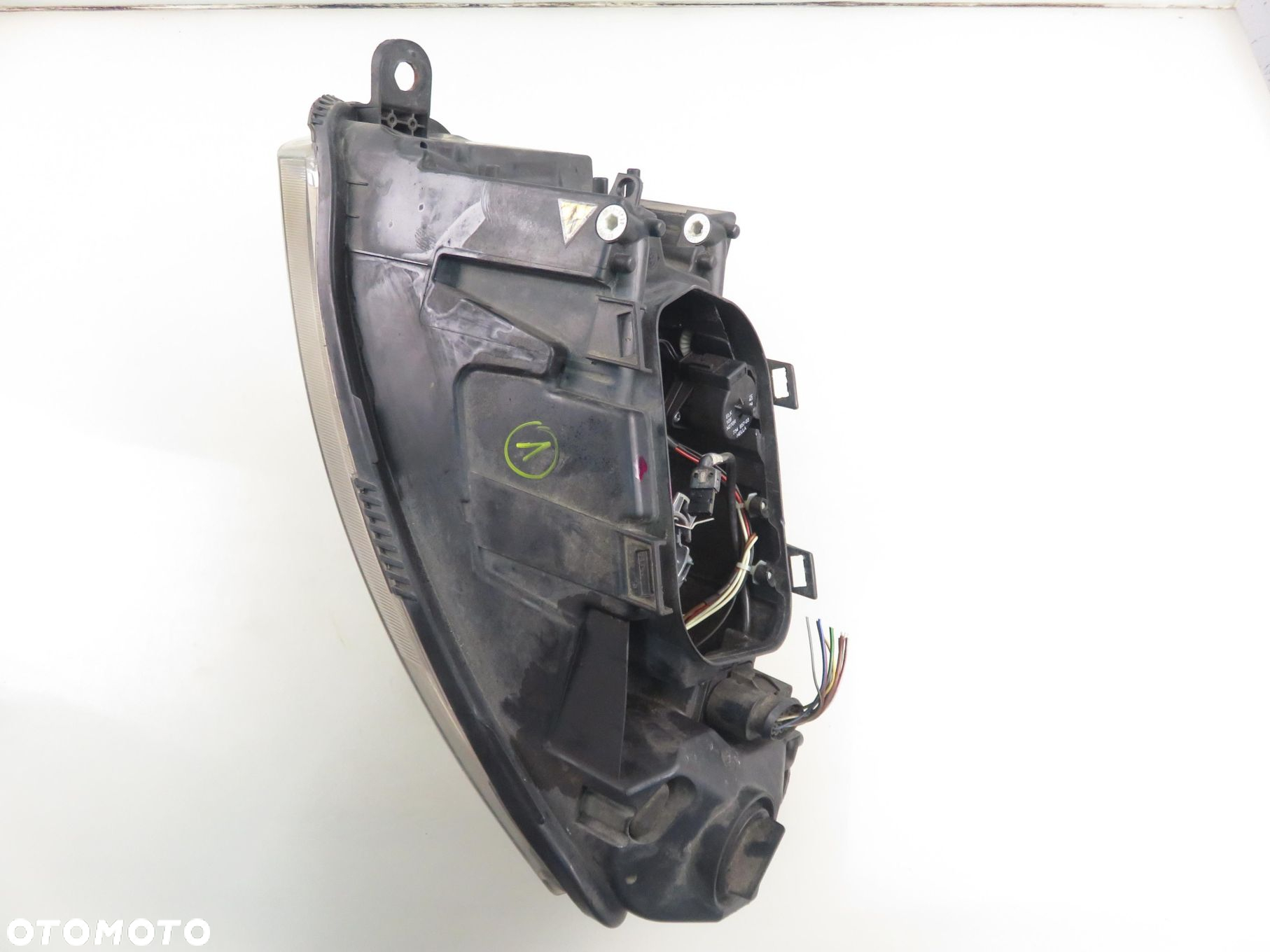 LAMPA LEWA PRZEDNIA AUDI A6 C6 XENON - 7