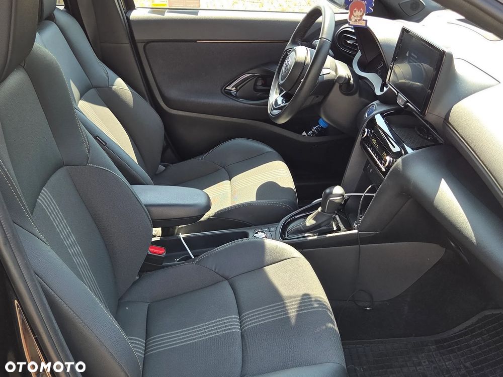 Toyota Yaris Cross Hybrid 1.5 Adventure - 15
