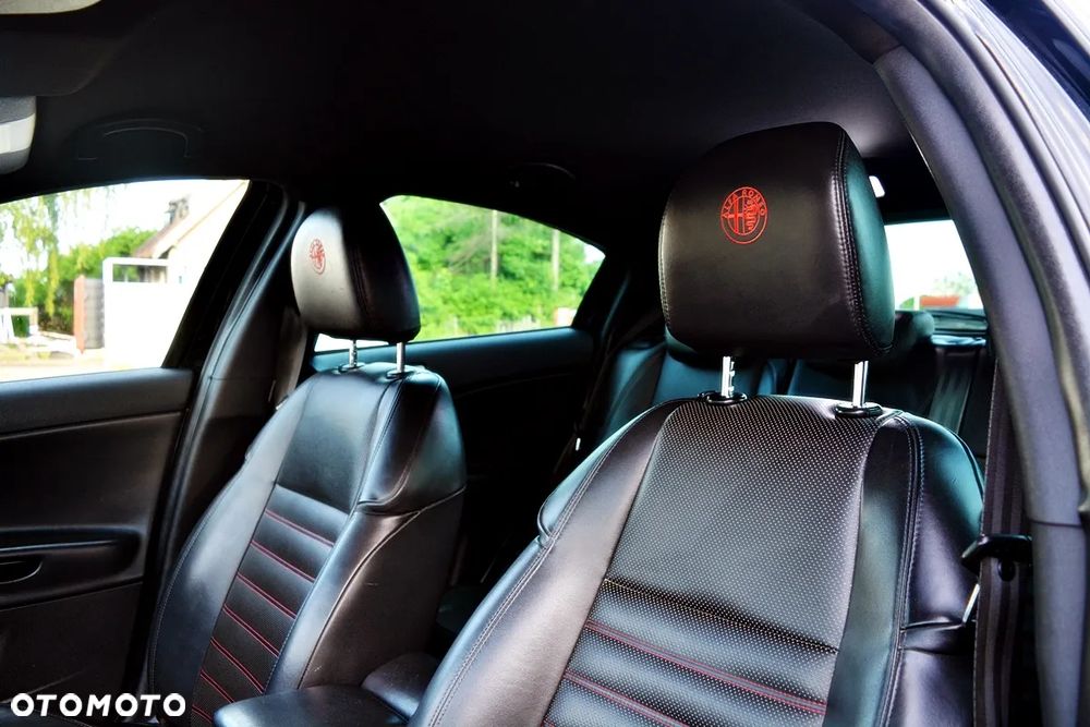 Alfa Romeo Giulietta 1.4 TB 16V Multiair Collezione - 9