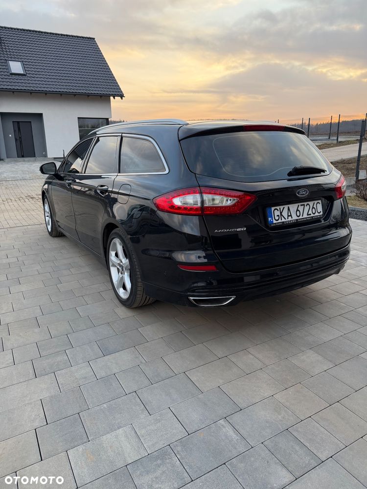 Ford Mondeo 2.0 TDCi PowerShift-Aut Allrad Titanium - 4