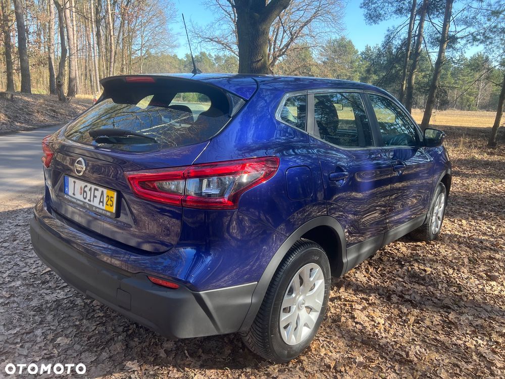 Nissan Qashqai - 10
