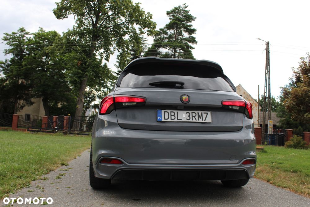 Fiat Tipo 1.4 T-Jet Sport - 3