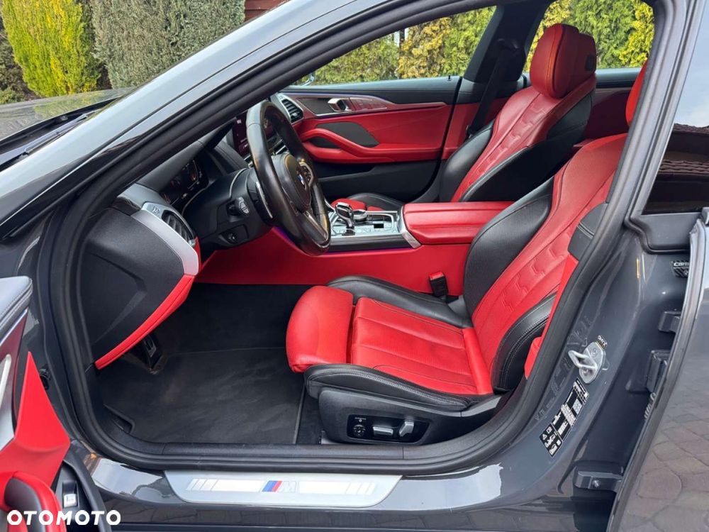 BMW Seria 8 - 27