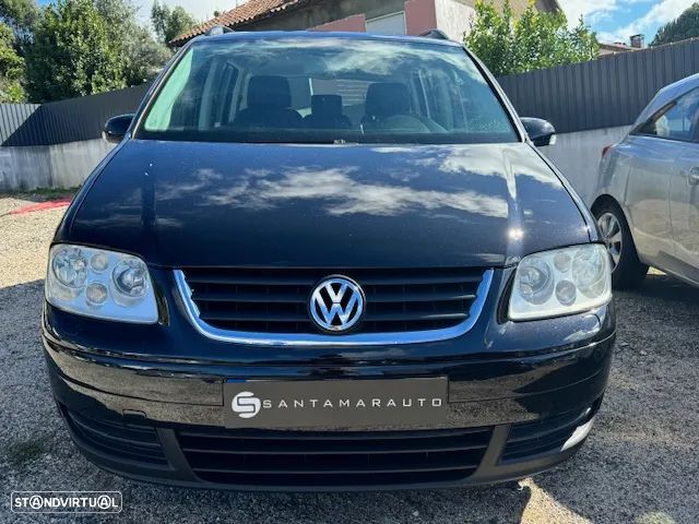 VW Touran 2.0 TDI Highline - 12