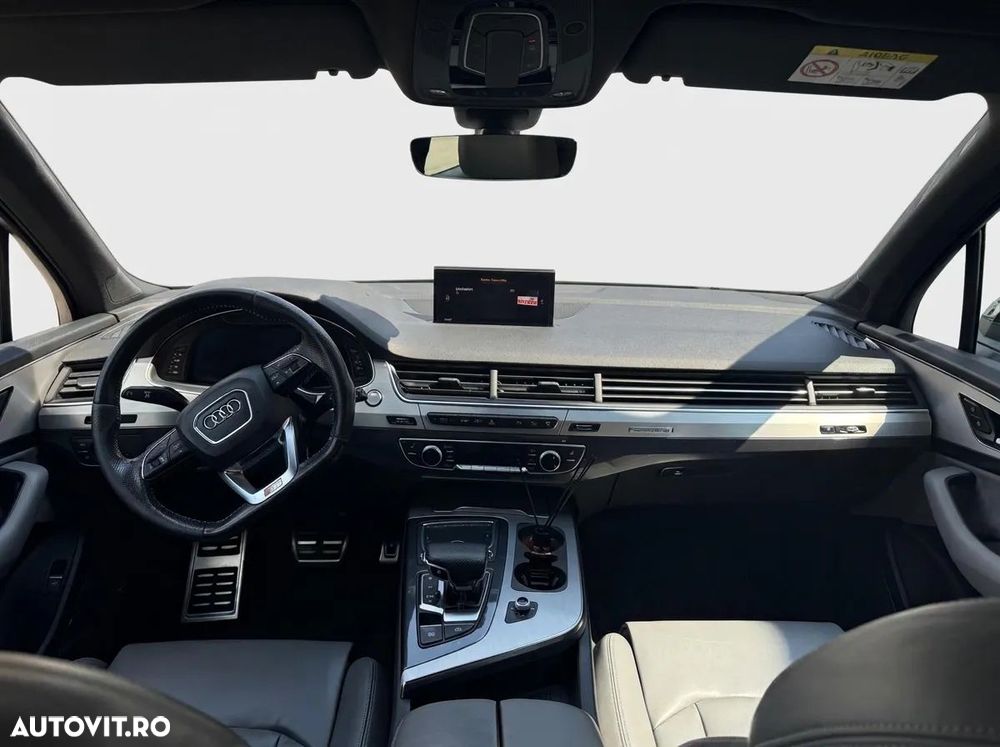 Audi Q7 - 14