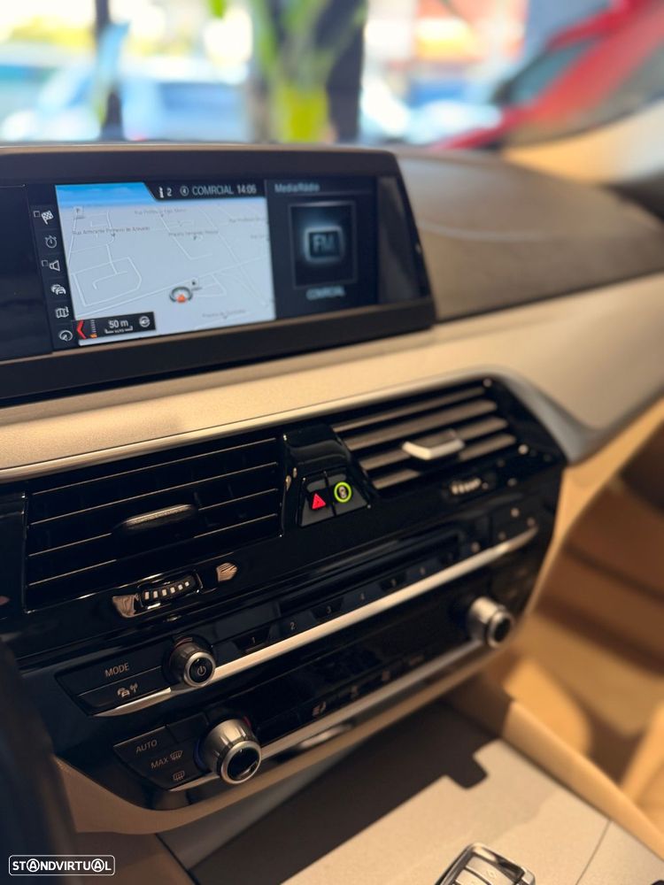 BMW 520 d Line Luxury Auto - 21