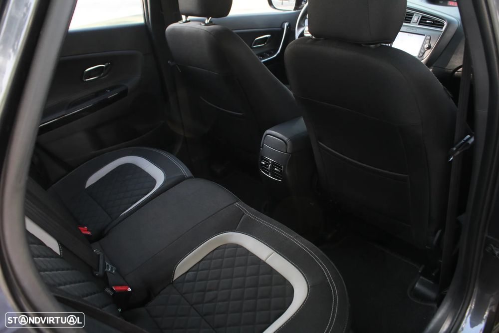 Kia Ceed 1.6 CRDi GT Line - 54