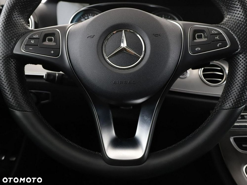 Mercedes-Benz Klasa E 220 d Avantgarde - 22