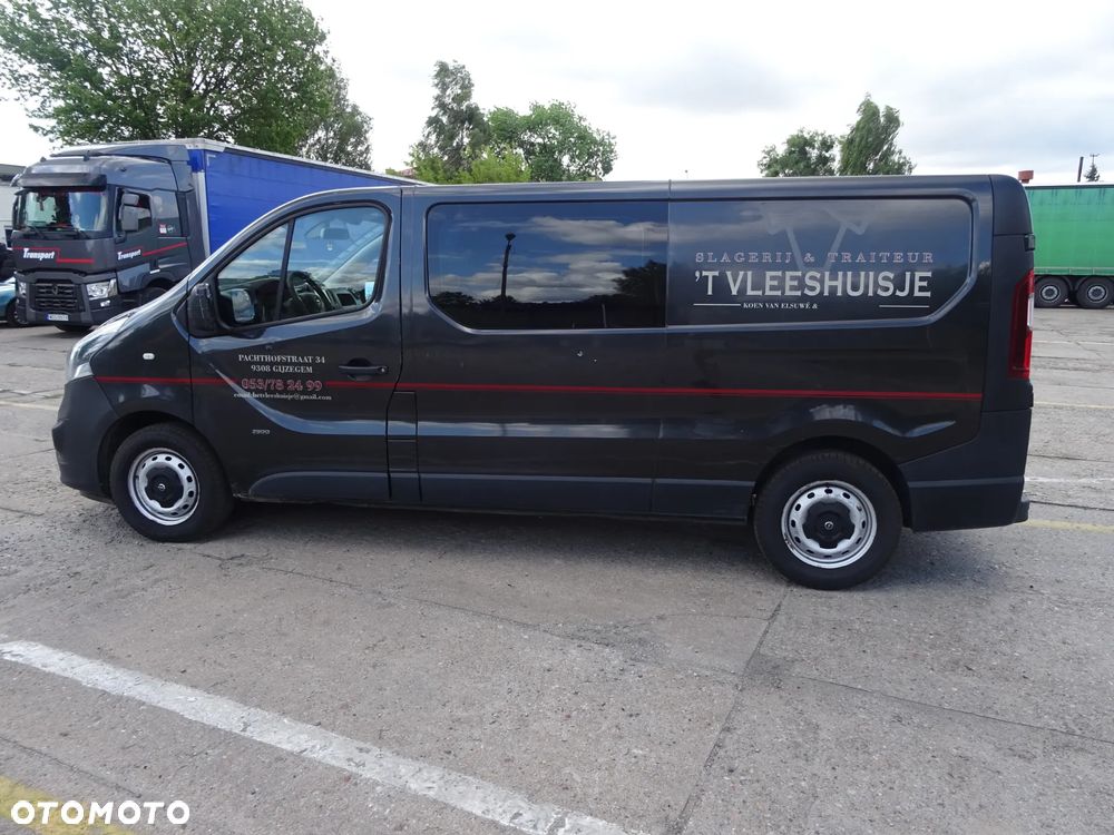 Opel Vivaro - 9