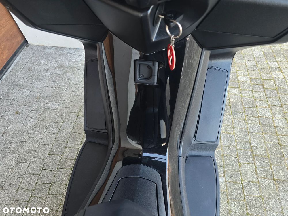 Peugeot Satelis - 11