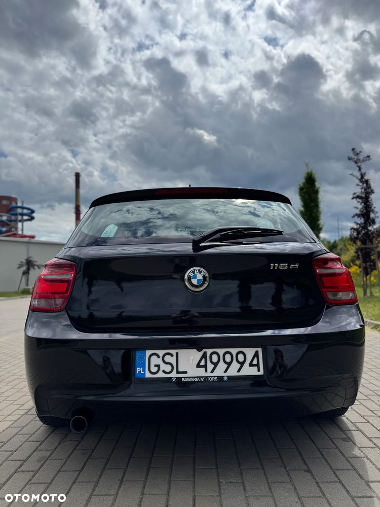 BMW Seria 1 116d Sport Line - 5