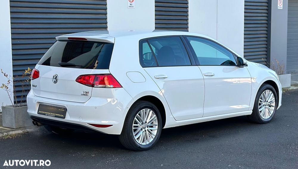 Volkswagen Golf 1.4 TSI BlueMotion Technology Cup - 4