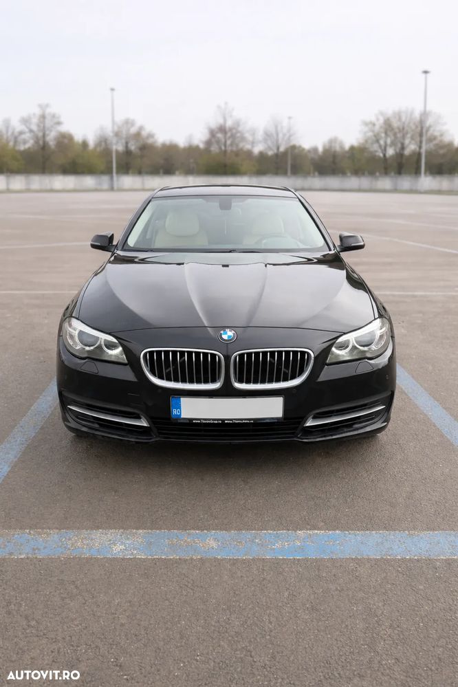 BMW Seria 5 518d Aut. Luxury Line - 1