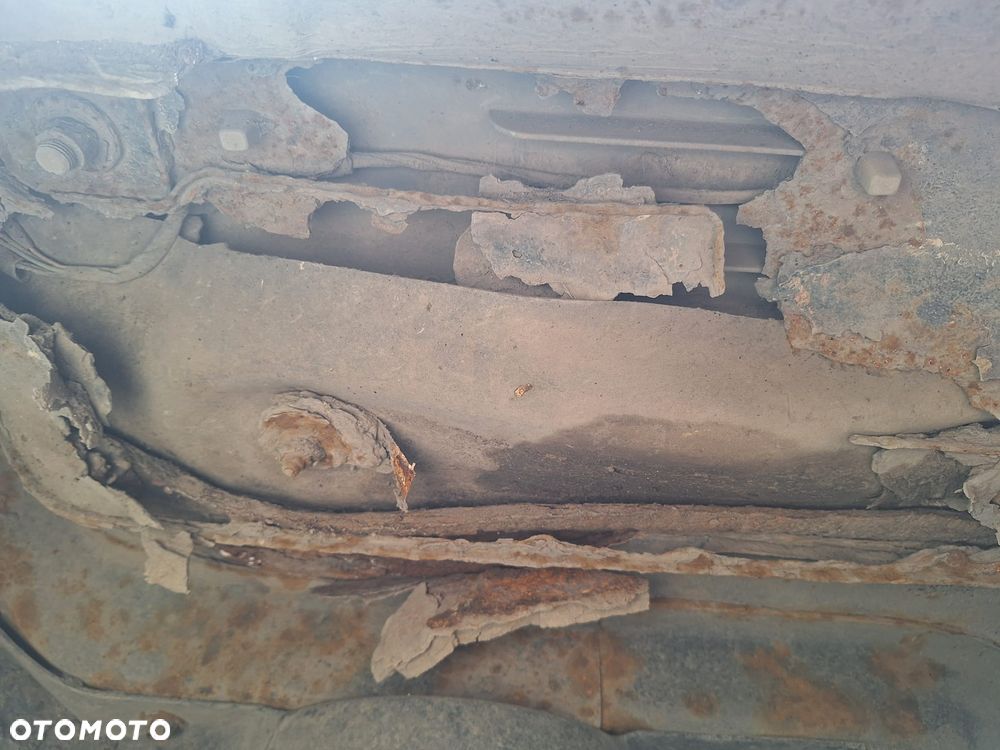 Mitsubishi Canter - 29