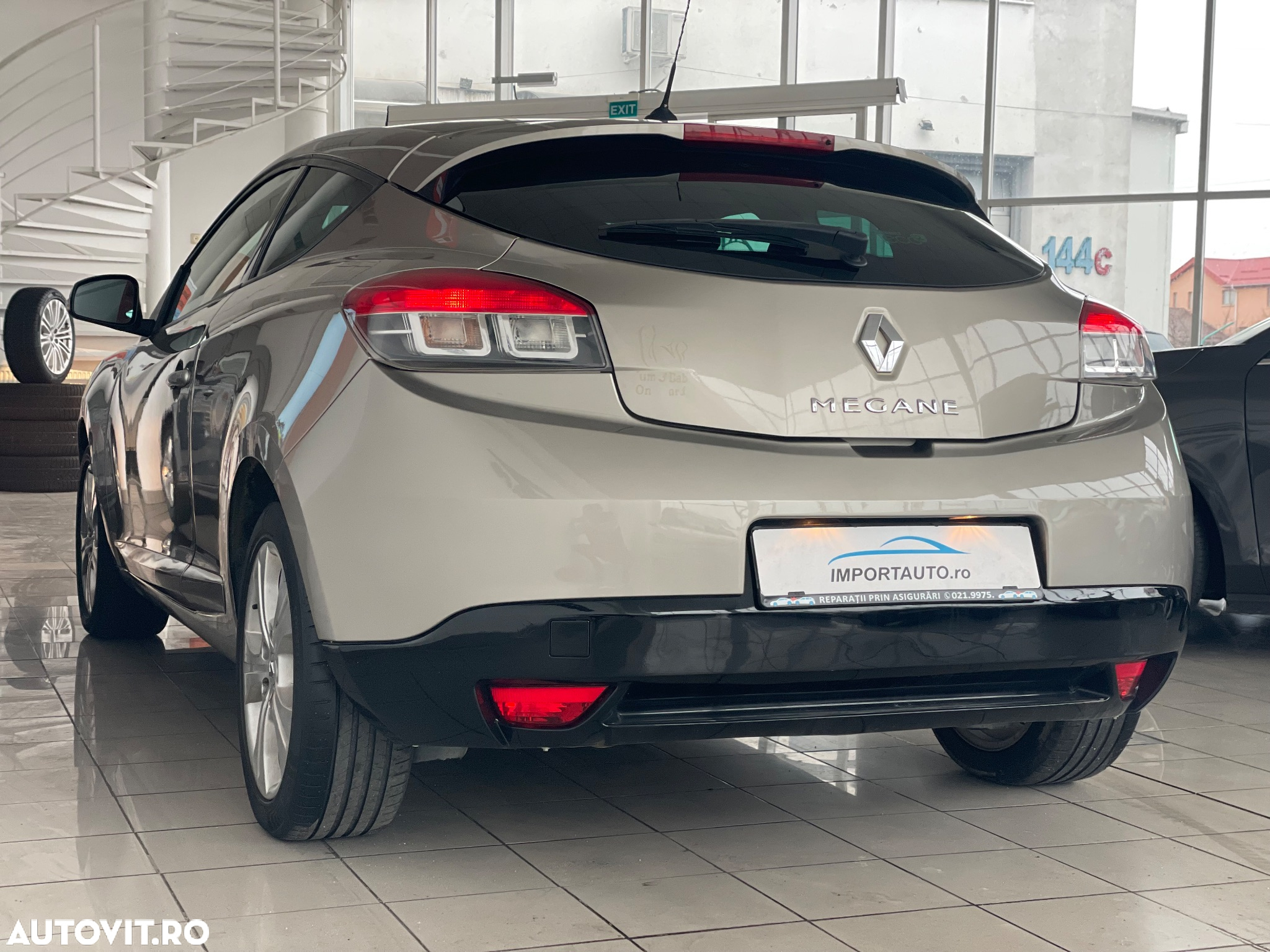 Renault Megane III Coupe 1.5 dCi Color Edition - 7