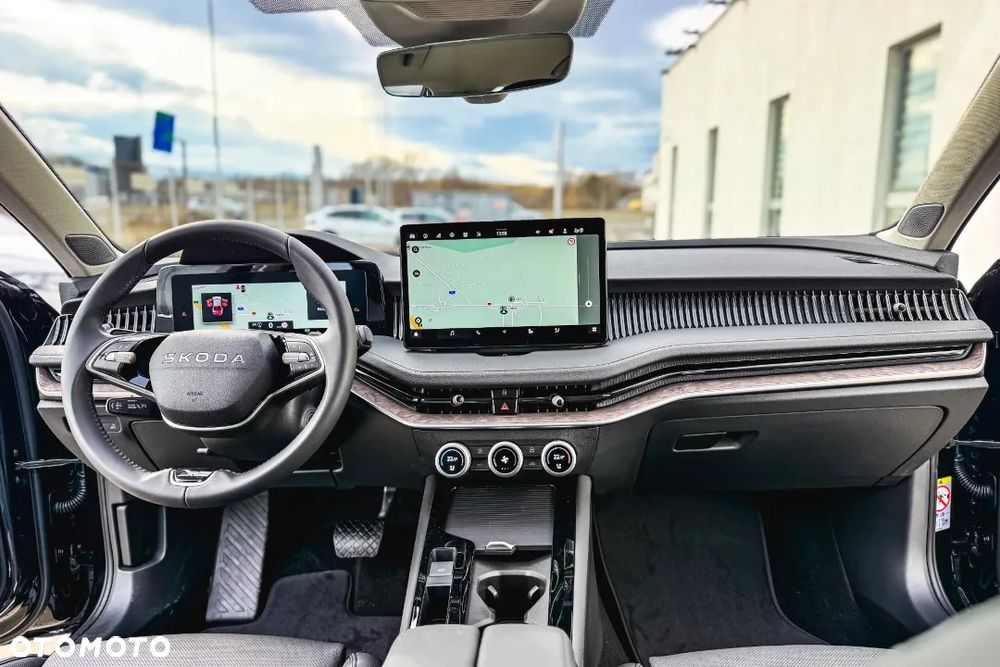 Skoda Superb 2.0 TSI L&K DSG - 12