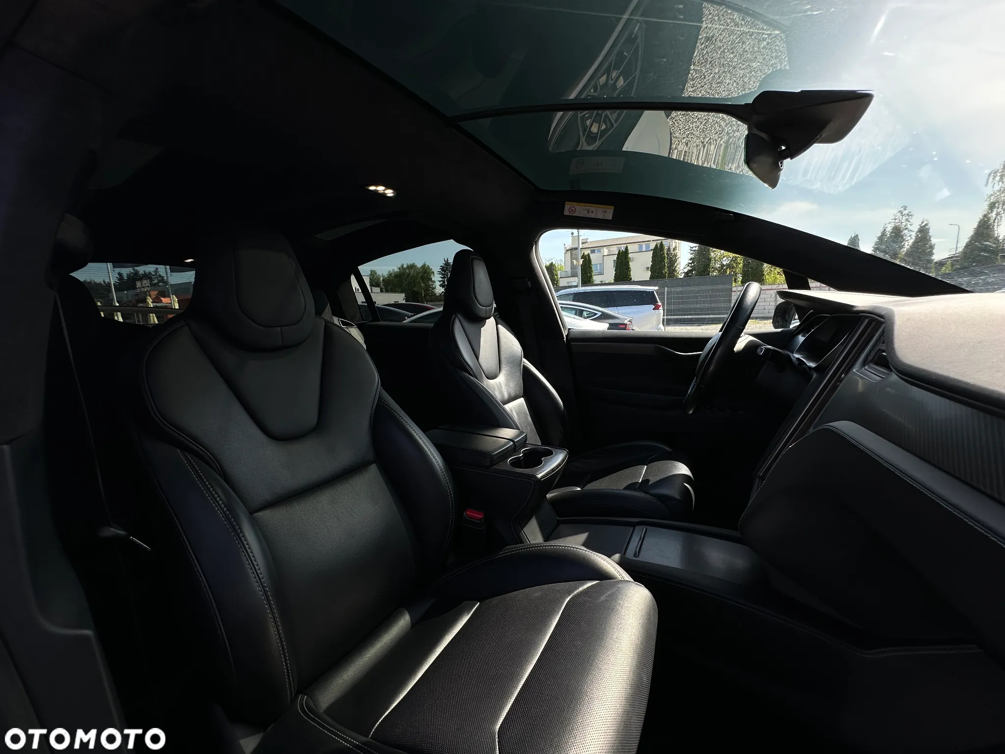 Tesla Model X Performance - 16