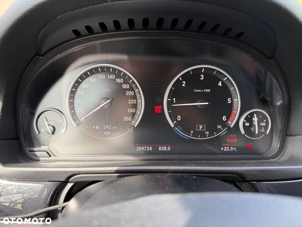 BMW Seria 5 520d - 7