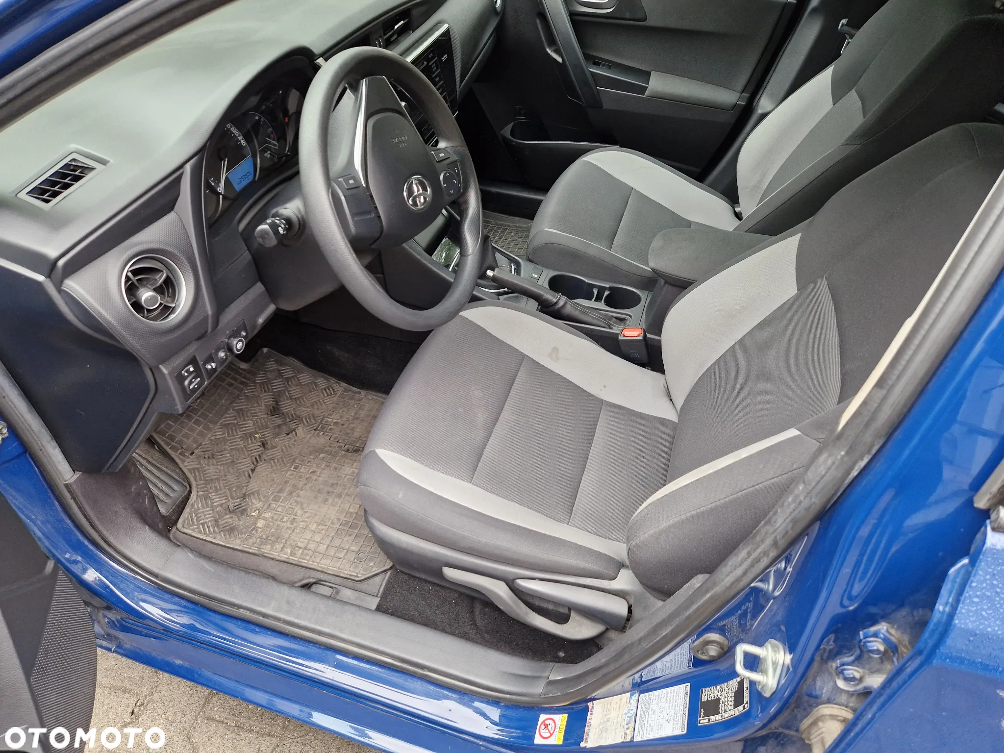 Toyota Auris 1.6 Active - 5