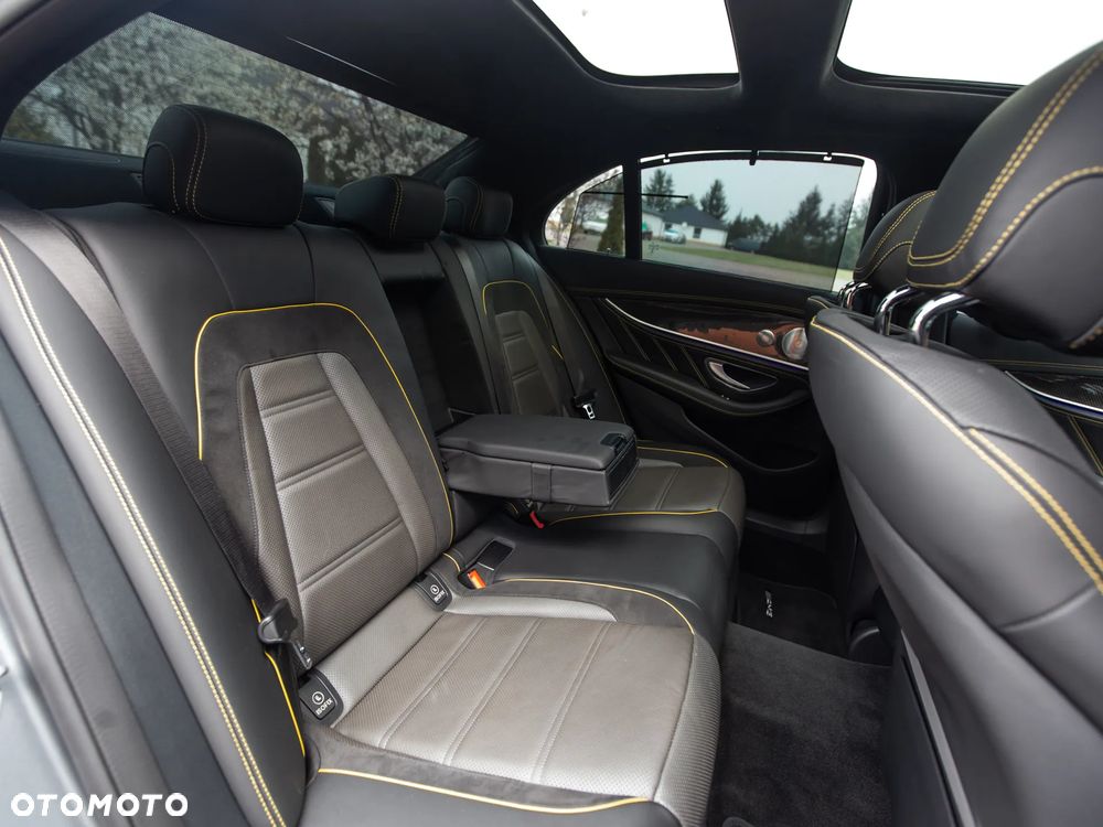 Mercedes-Benz Klasa E AMG 63 S 4-Matic+ - 17