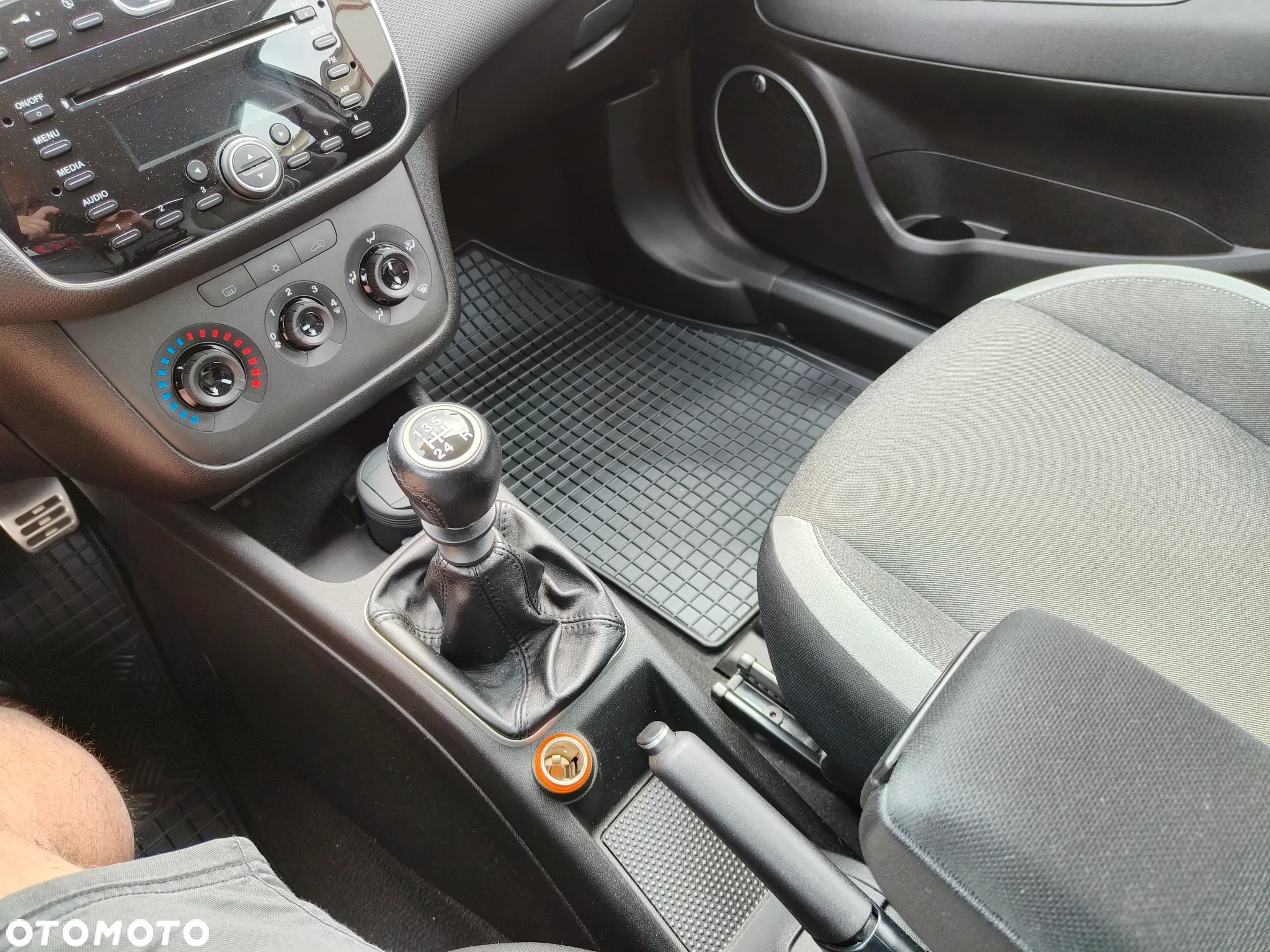 Fiat Punto Evo - 29