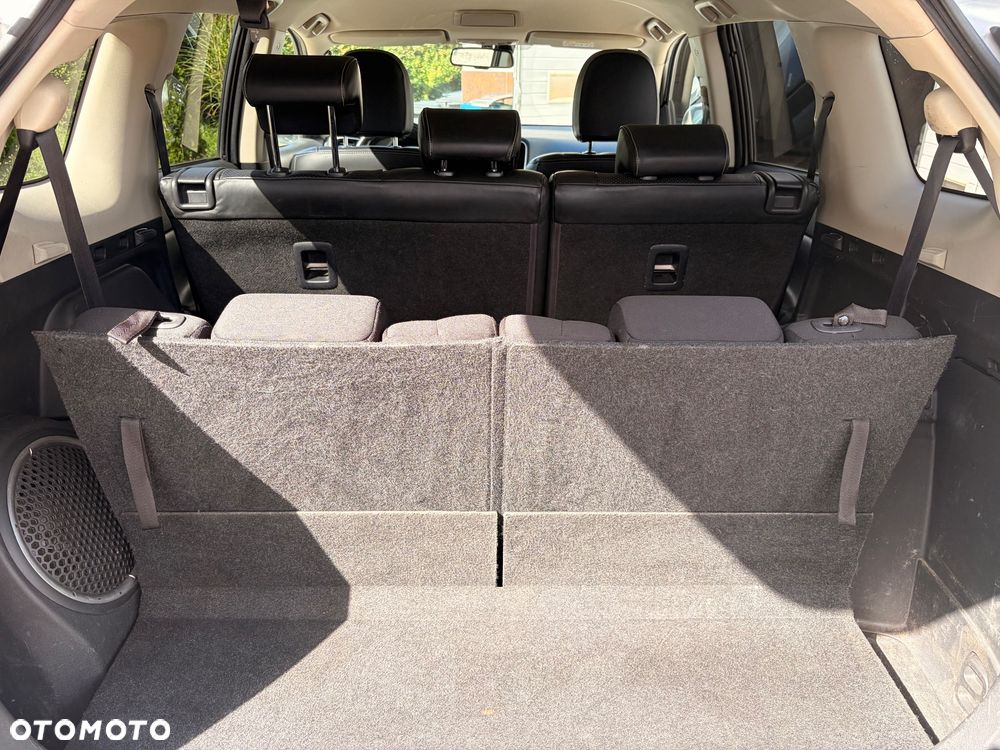 Mitsubishi Outlander 2.2 DID Instyle Navi - 8