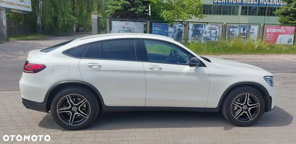 Mercedes-Benz GLC - 9