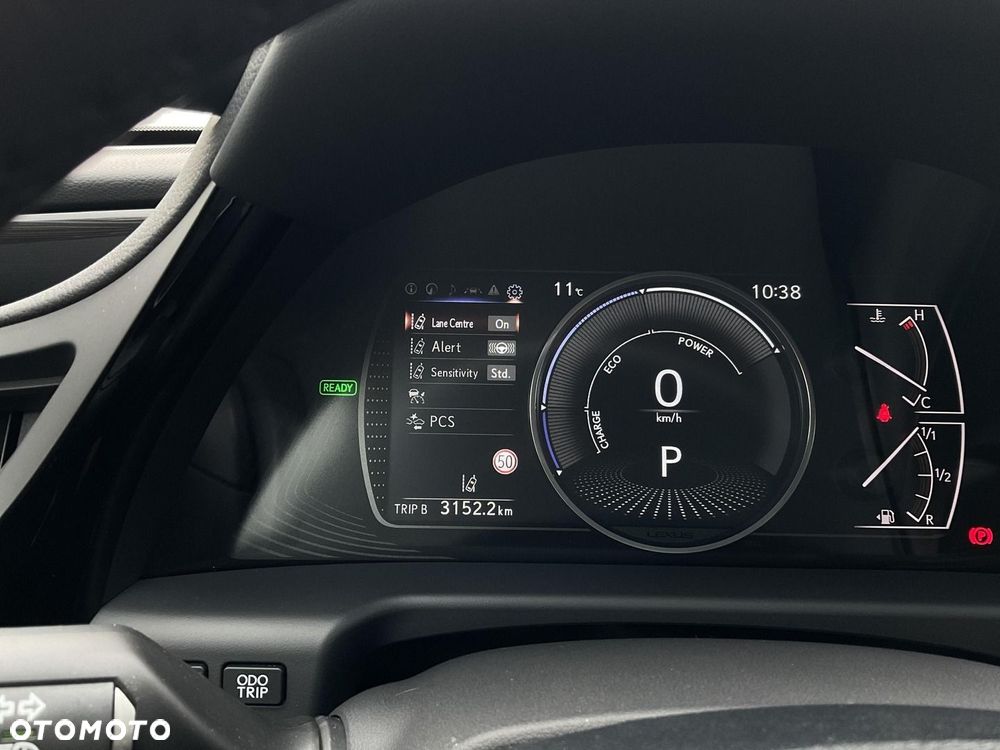 Lexus ES 300h Business Edition - 23