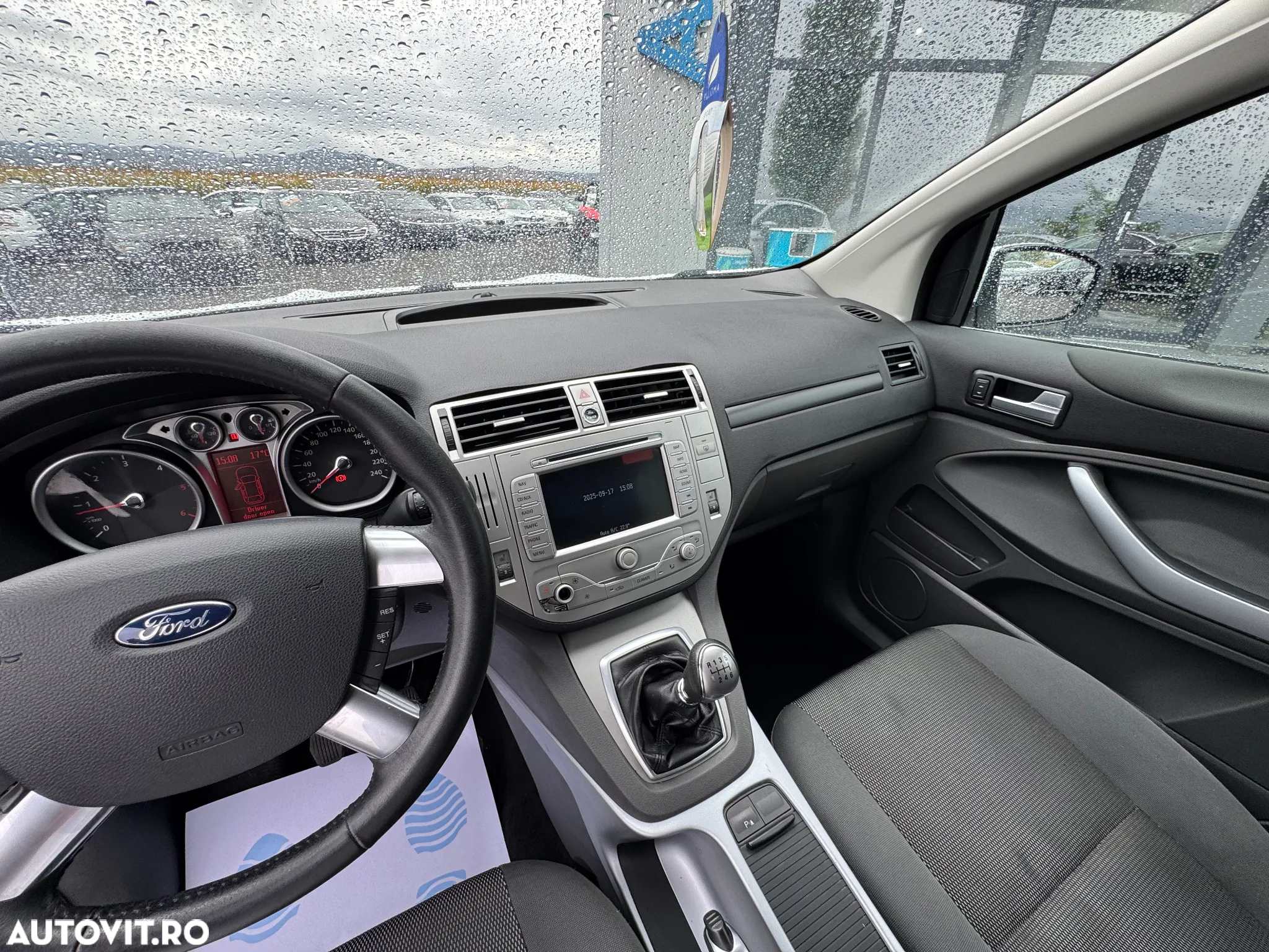 Ford Kuga 2.0L TDCi DPF Titanium - 23
