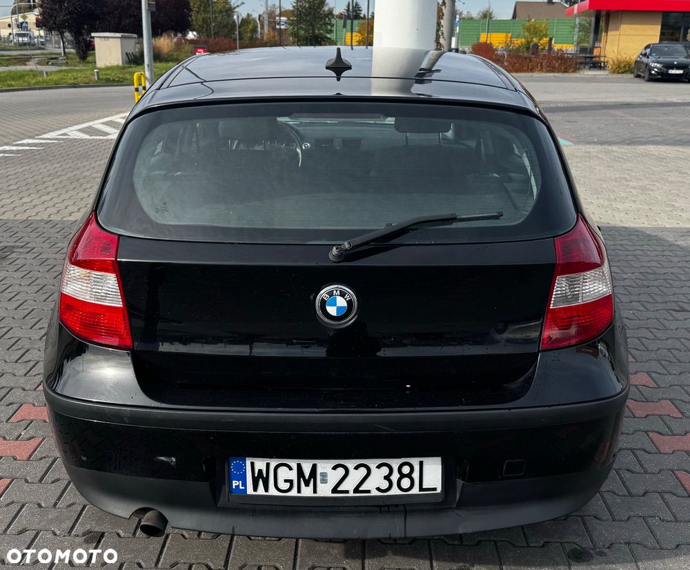 BMW Seria 1 116i - 6