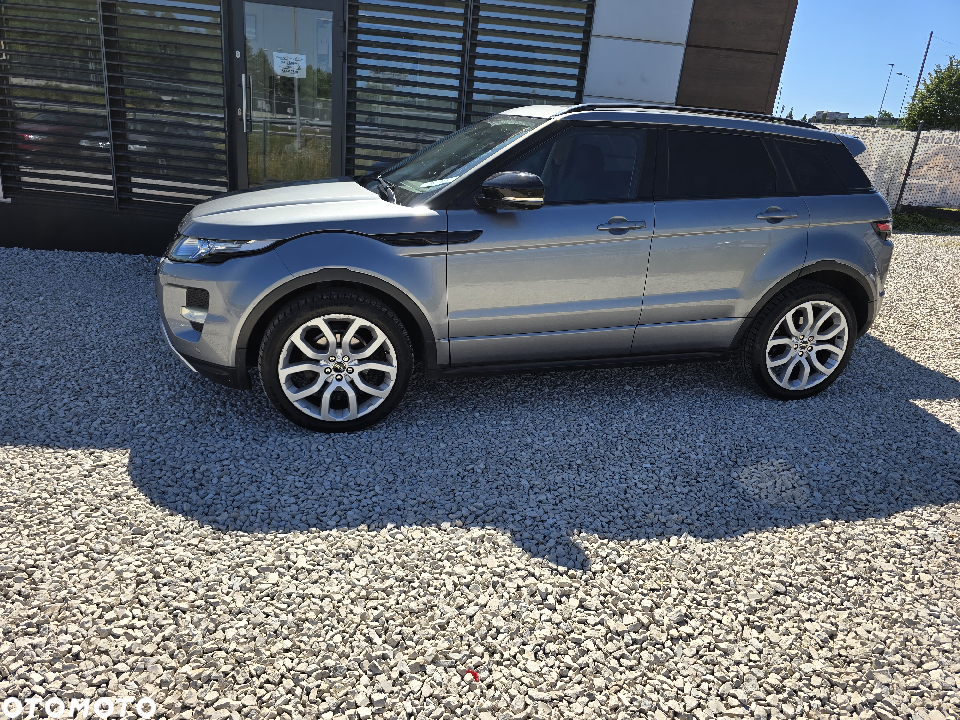 Land Rover Range Rover Evoque Si4 SkyView Edition - 8