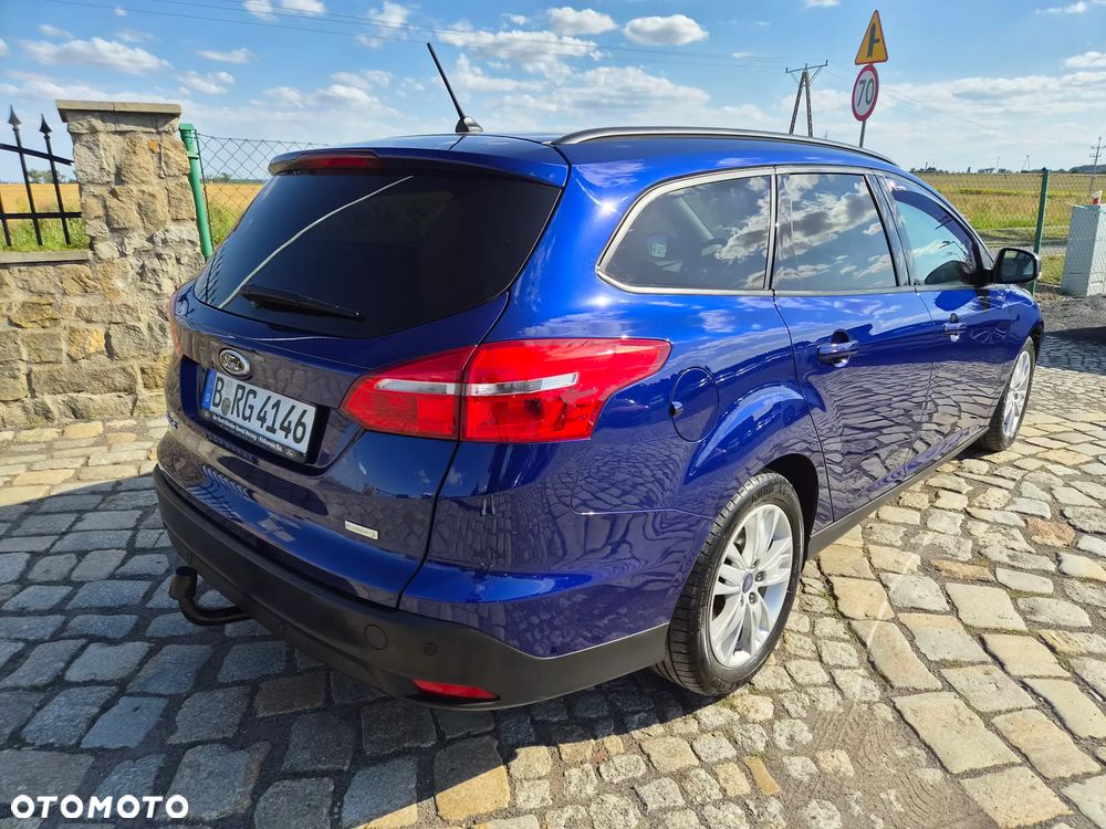 Ford Focus - 10