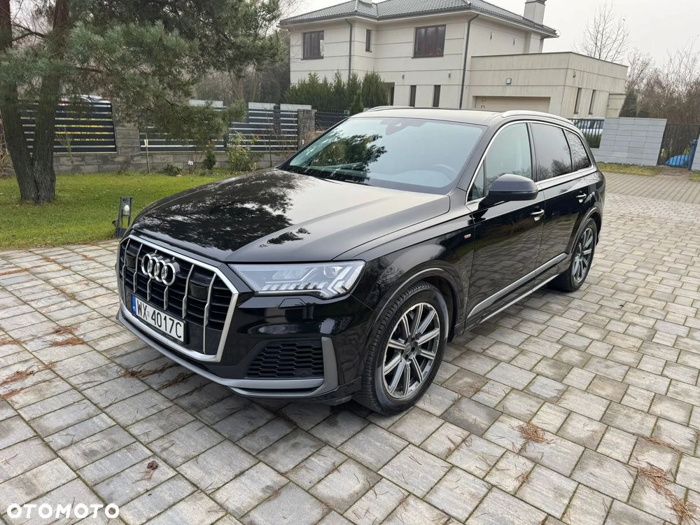 Audi Q7 - 1