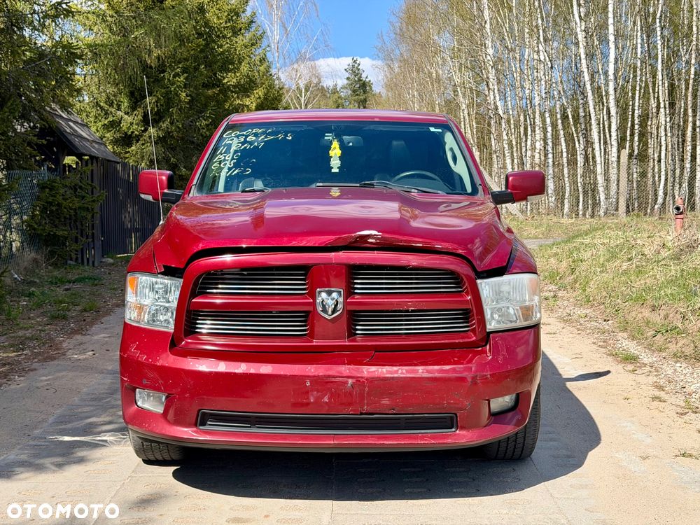 Dodge RAM 5.7 4x4 - 2
