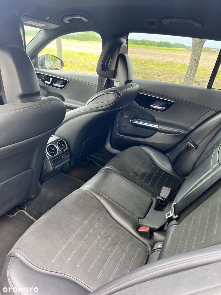 Mercedes-Benz Klasa C 220 d mHEV 4-Matic AMG - 12