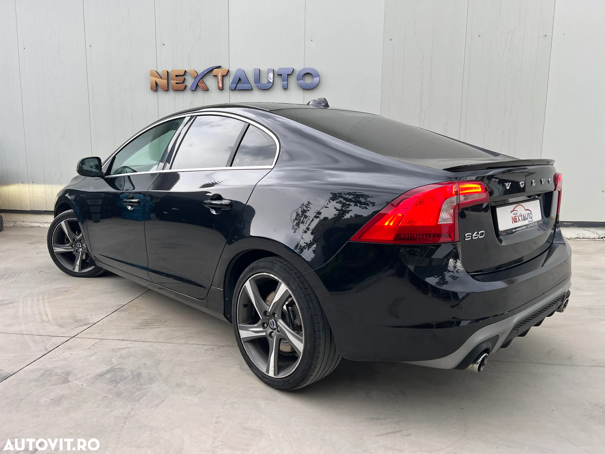 Volvo S60 D3 Start-Stop R-Design - 5