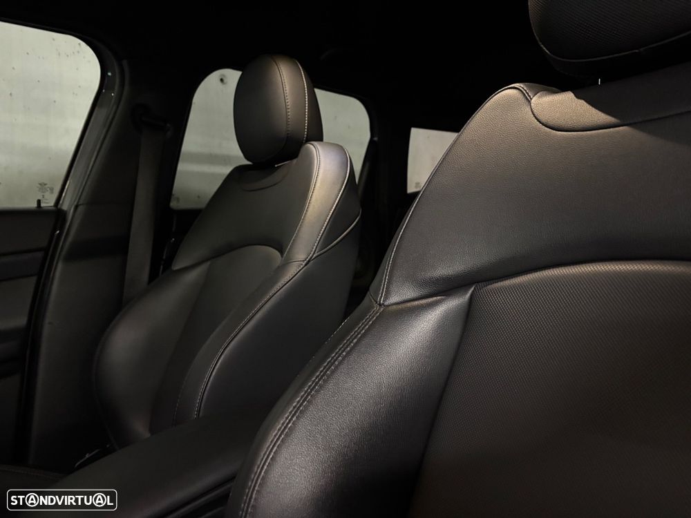 MINI Countryman Cooper SE ALL4 Auto - 11