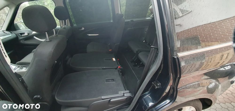 Ford Galaxy 2.0 TDCi Platinium X - 33