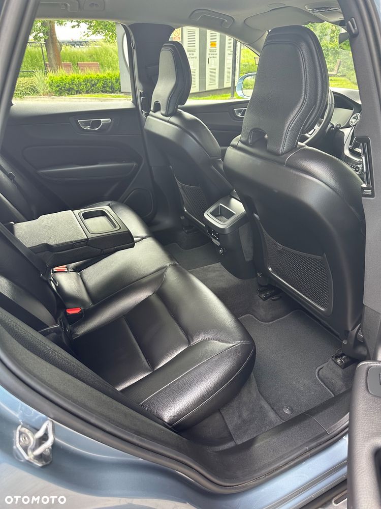 Volvo XC 60 T5 AWD Inscription - 16