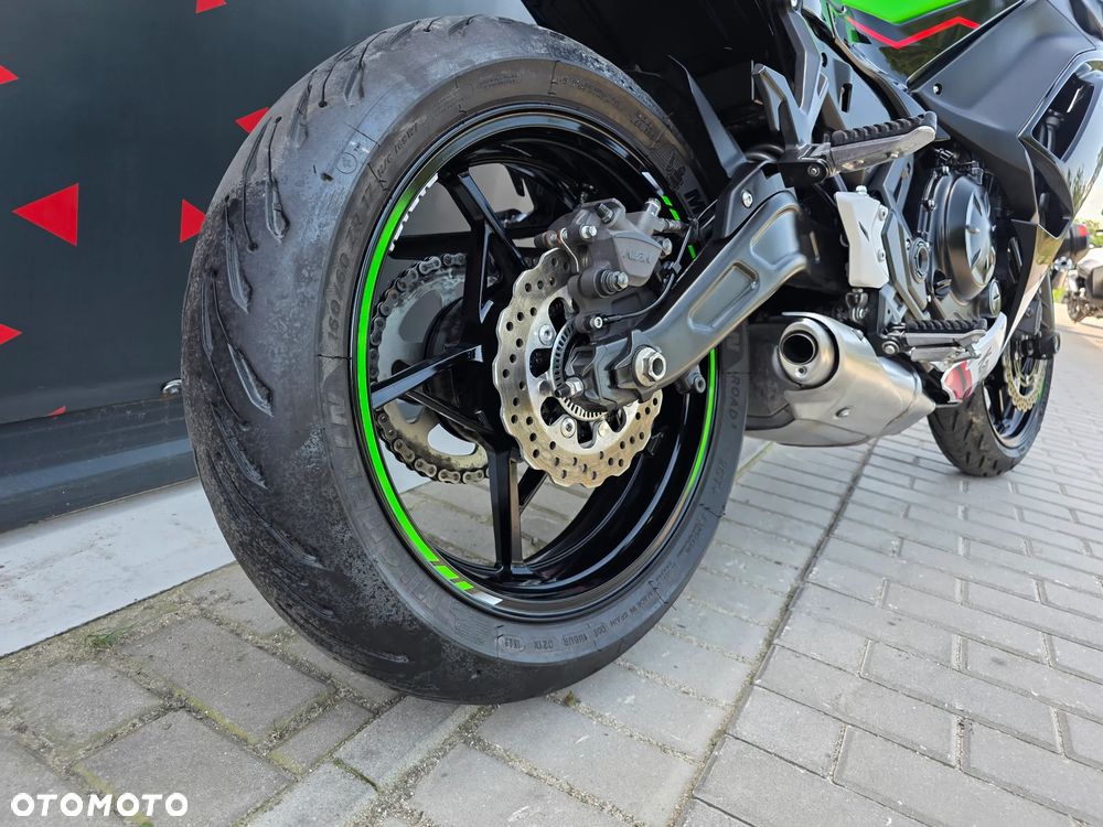 Kawasaki Ninja - 19