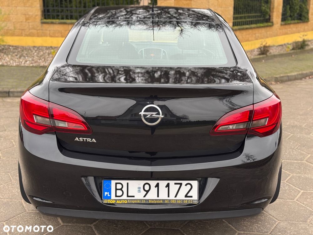 Opel Astra 1.6 Active - 10