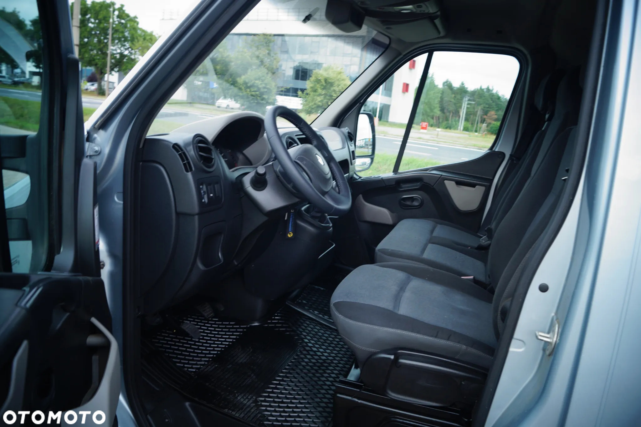 Renault MASTER III 2.3DCI L3h2 MAX - 11