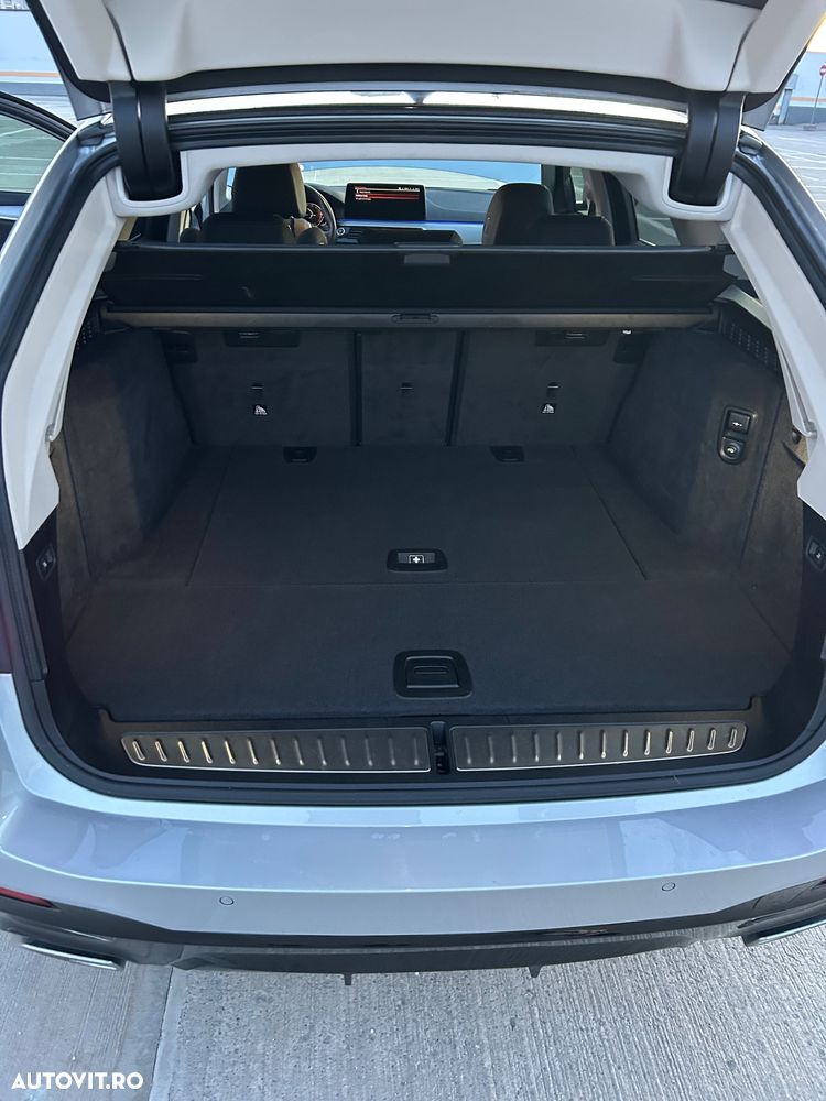 BMW Seria 5 520d AT MHEV - 12