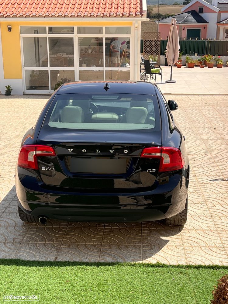 Volvo S60 1.6 D2 Drive Summum Start/Stop - 6
