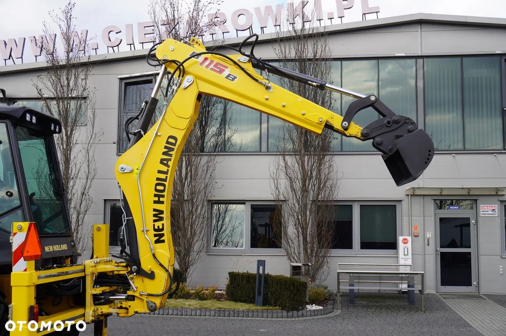 New Holland B115B / 4600 MTH! / 2021 - 14