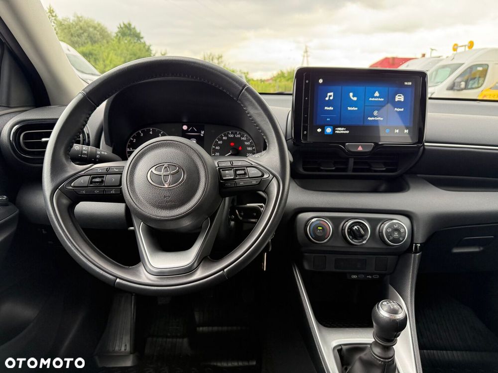 Toyota Yaris 1.5 Comfort - 10