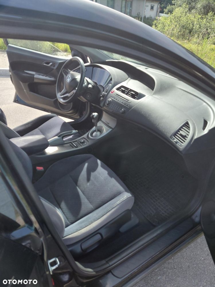 Honda Civic 1.8 Comfort - 14