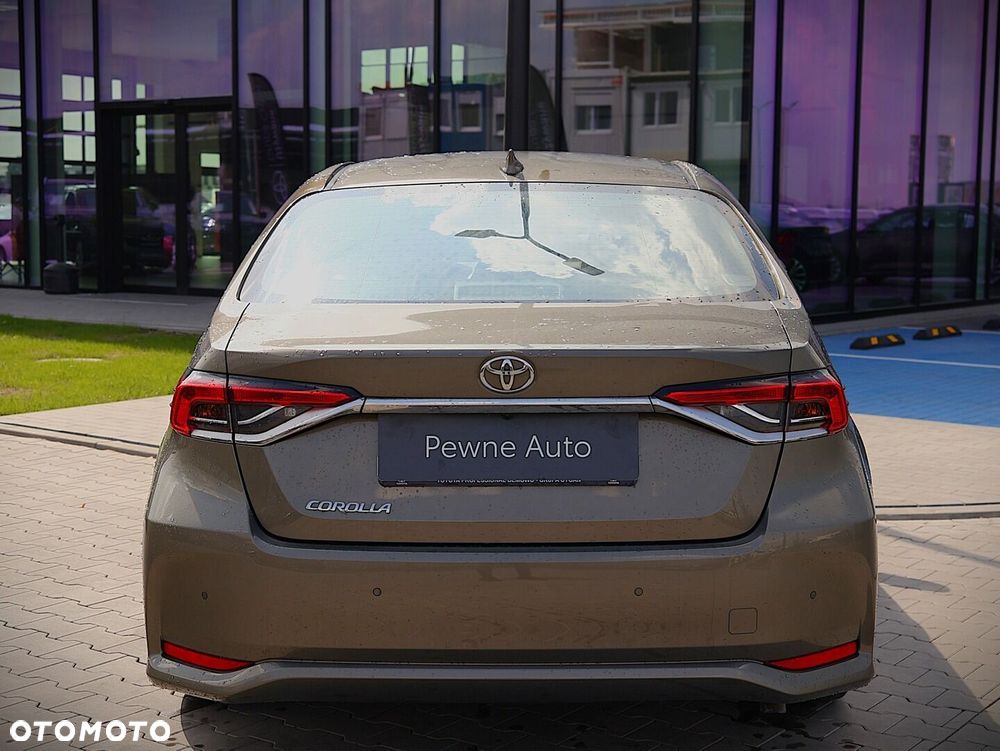 Toyota Corolla - 7