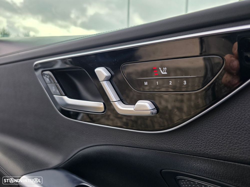 Mercedes-Benz C 300 d AMG Line - 20