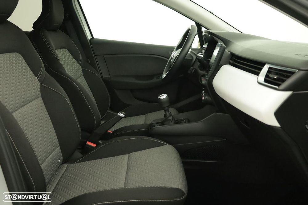 Renault Clio 1.0 TCe Evolution - 22